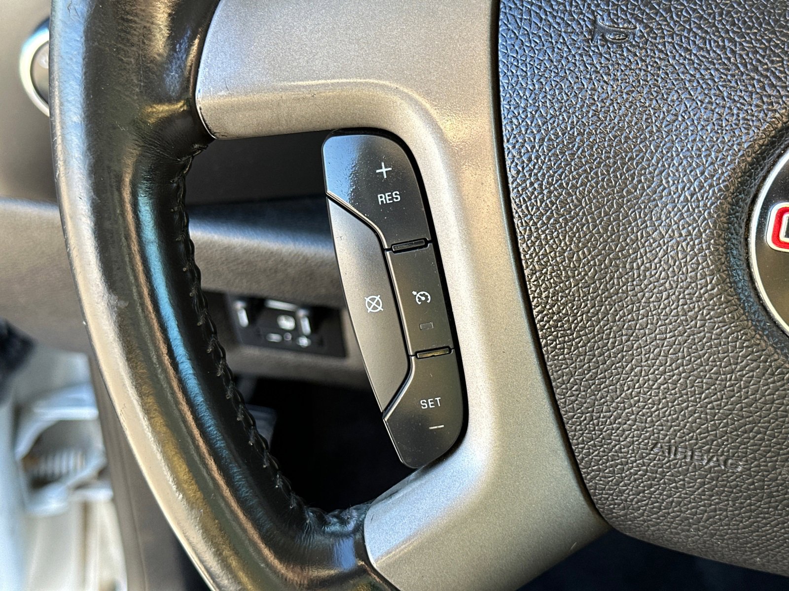 Used 2013 GMC Sierra 1500 SLE w/ Power Tech Package image 25