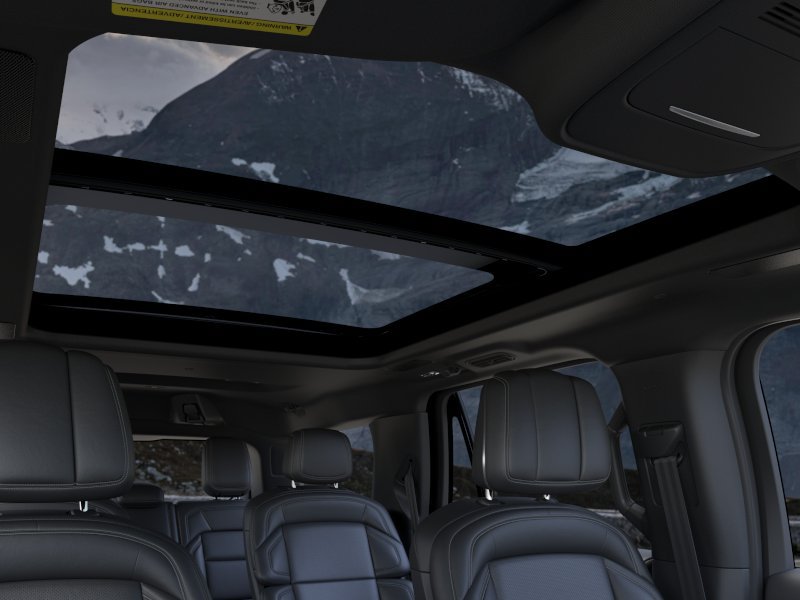 New 2026 Lincoln Navigator Reserve w/ Jet Appearance Package AWD/4WD image 22