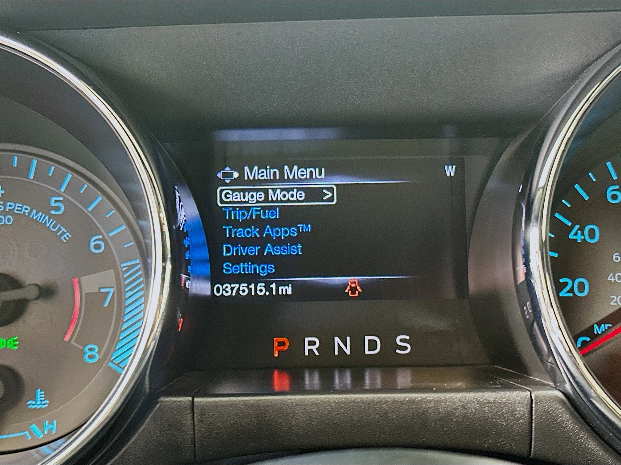 Used 2016 Ford Mustang Premium image 18