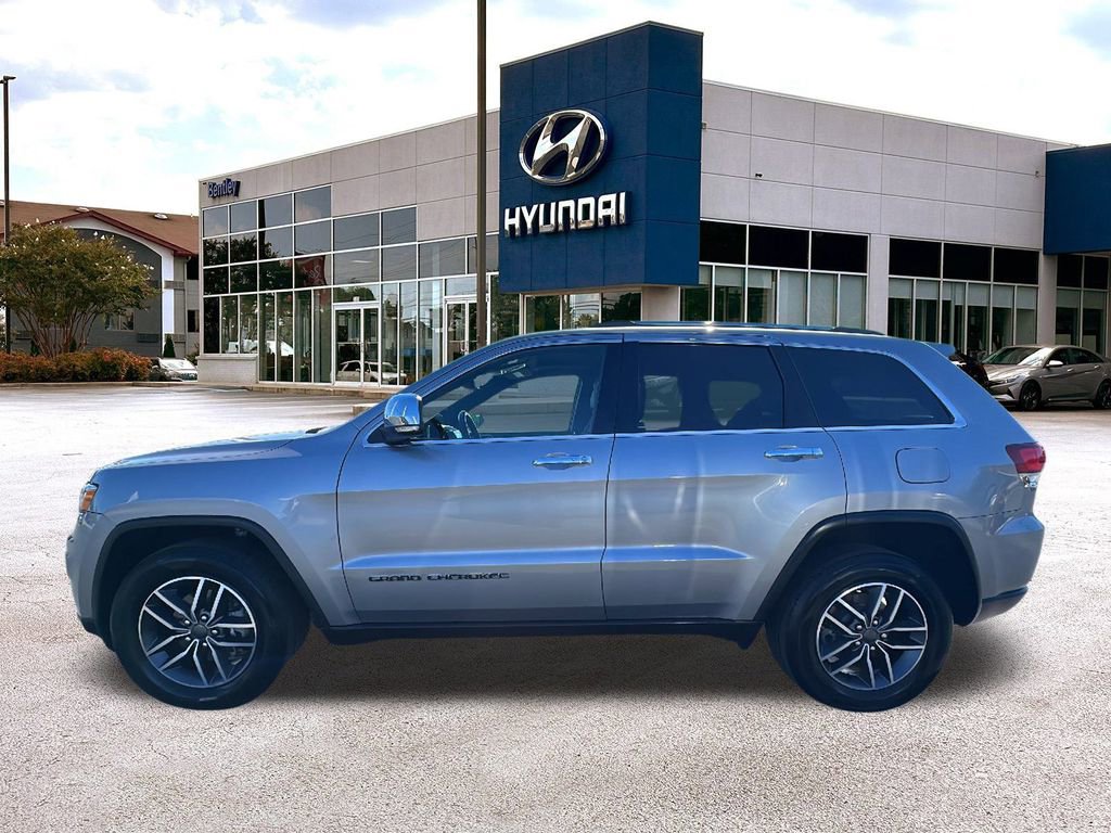 Used 2020 Jeep Grand Cherokee Limited image 2