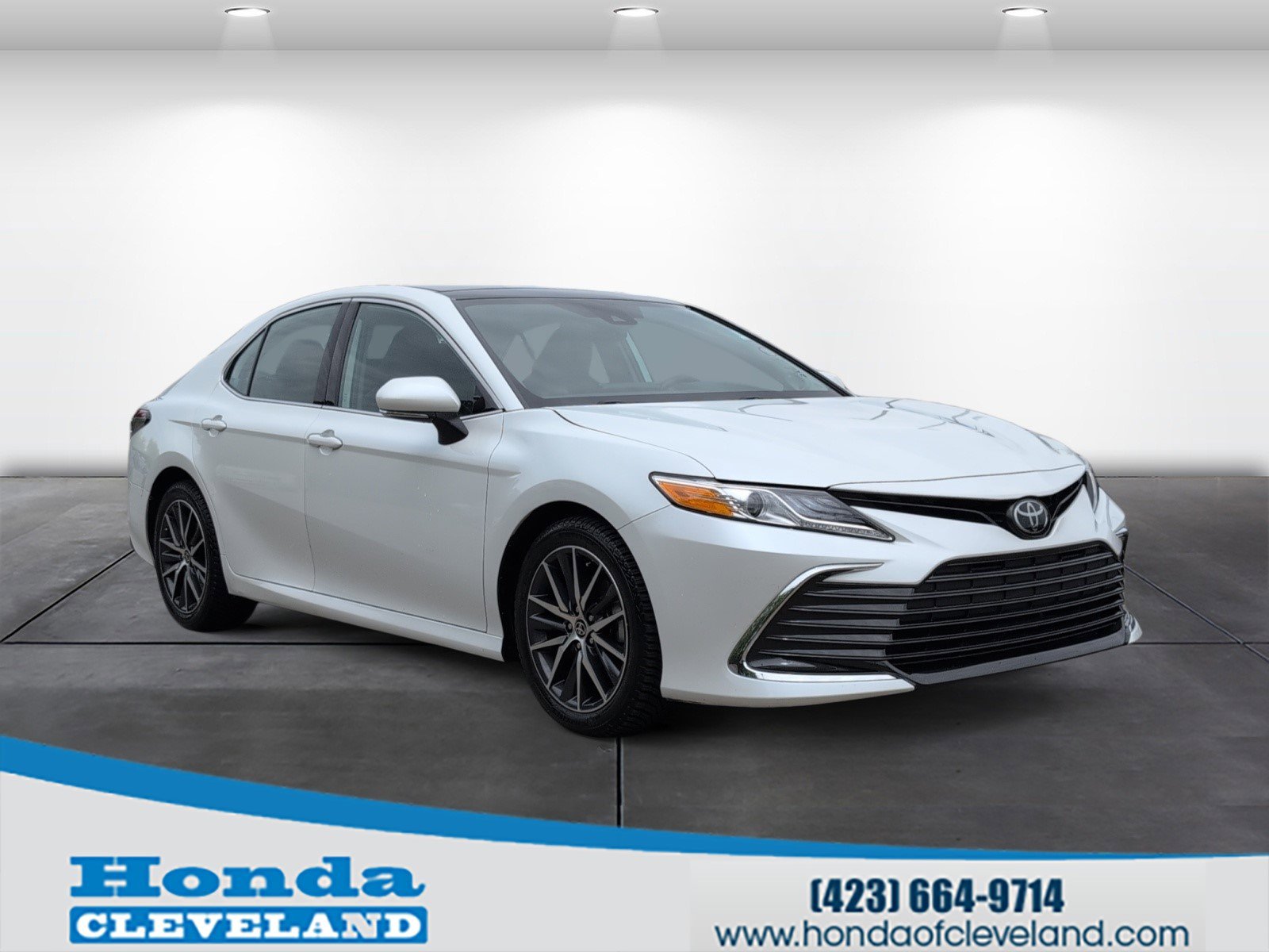 Used 2024 Toyota Camry XLE