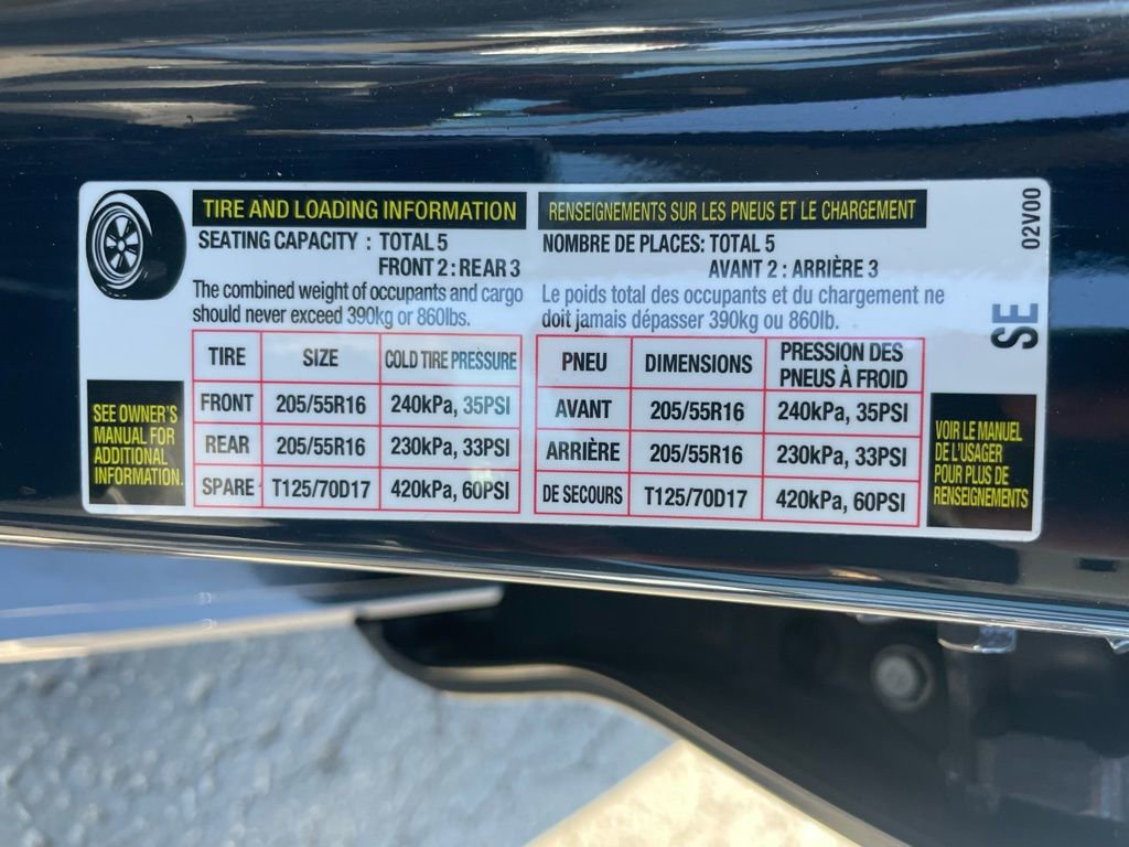 Used 2024 Toyota Corolla LE FWD image 38