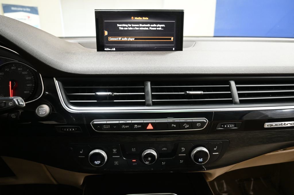 Used 2018 Audi Q7 3.0T Premium image 26