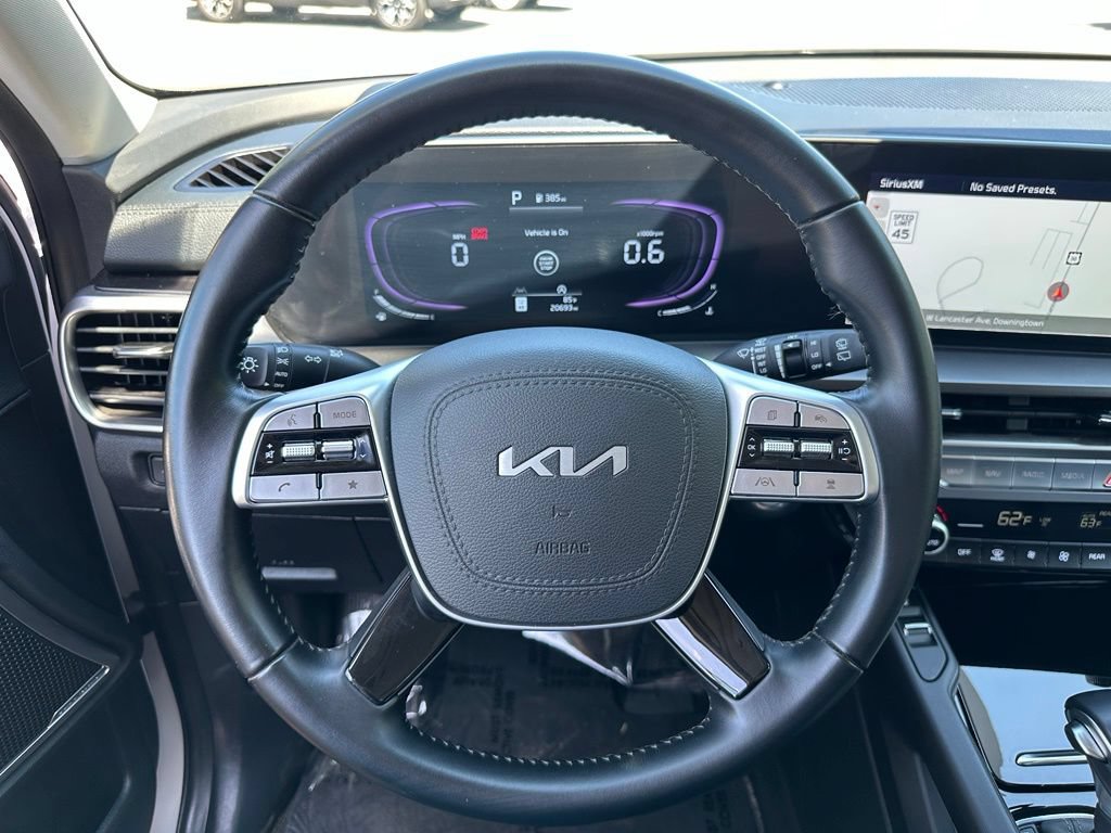 Used 2025 Kia Telluride S AWD/4WD image 17