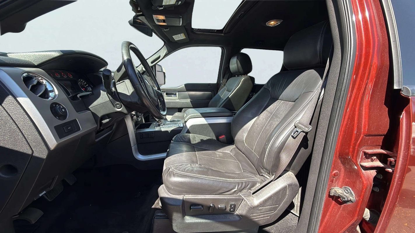 Used 2014 Ford F150 FX4 w/ Equipment Group 402A Luxury AWD/4WD image 14