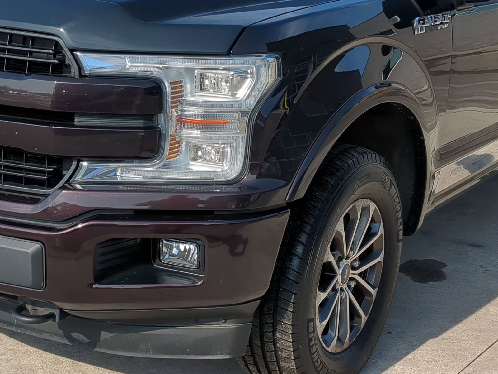 Used 2018 Ford F150 Lariat w/ Equipment Group 502A Luxury image 13