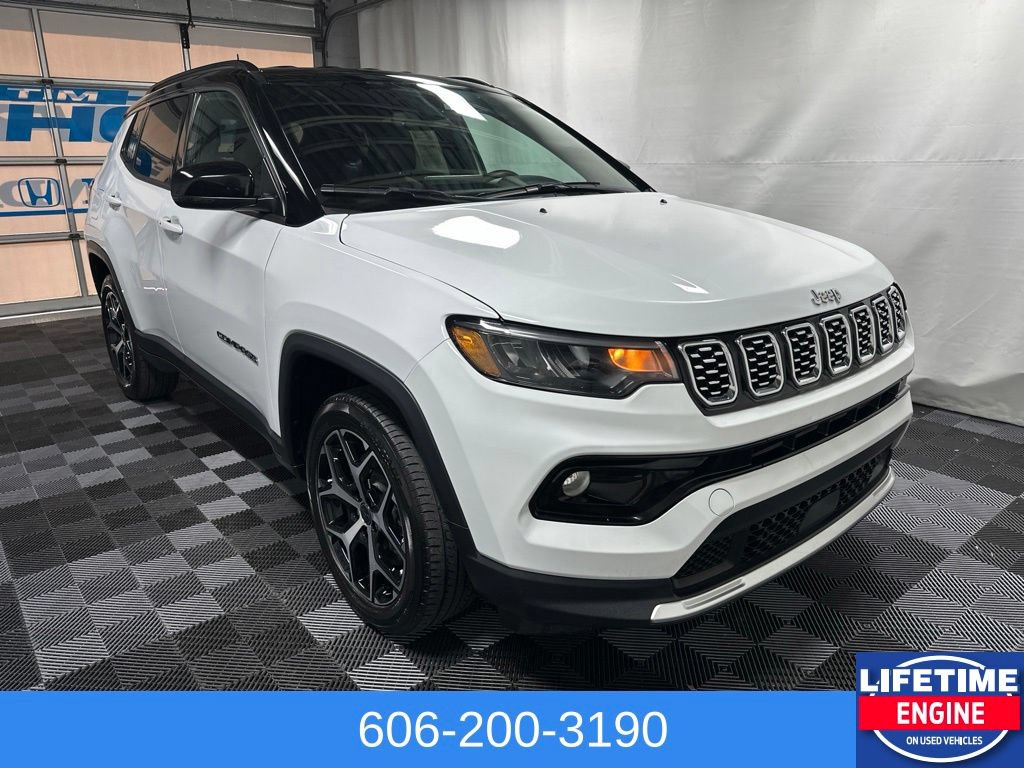 Used 2025 Jeep Compass Limited AWD/4WD image 7