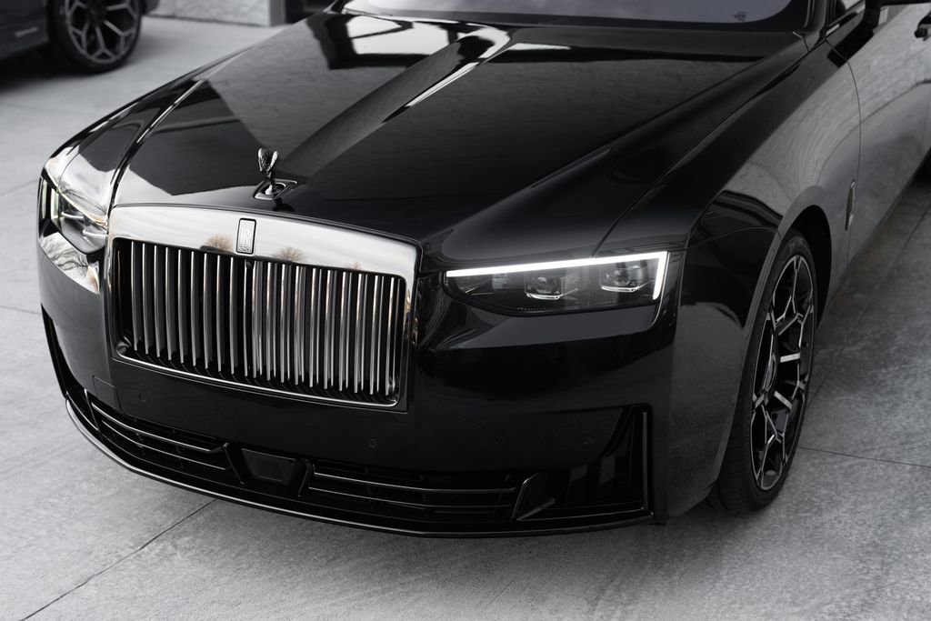 Used 2025 Rolls-Royce Ghost Black Badge AWD/4WD image 12