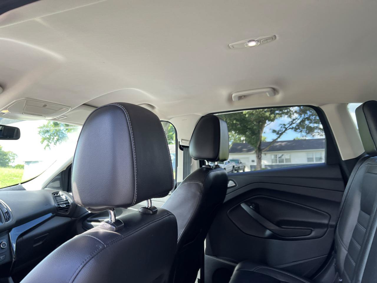 Used 2017 Ford Escape Titanium FWD image 26