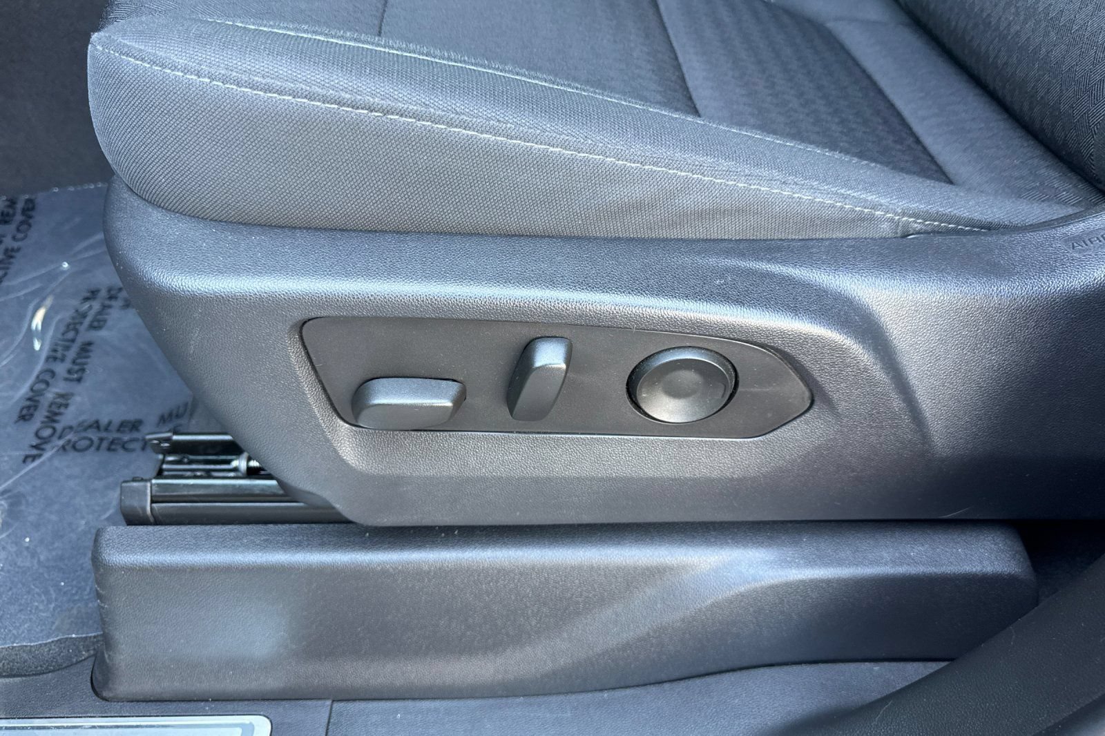 Certified 2023 Chevrolet Silverado 1500 LT RWD image 12