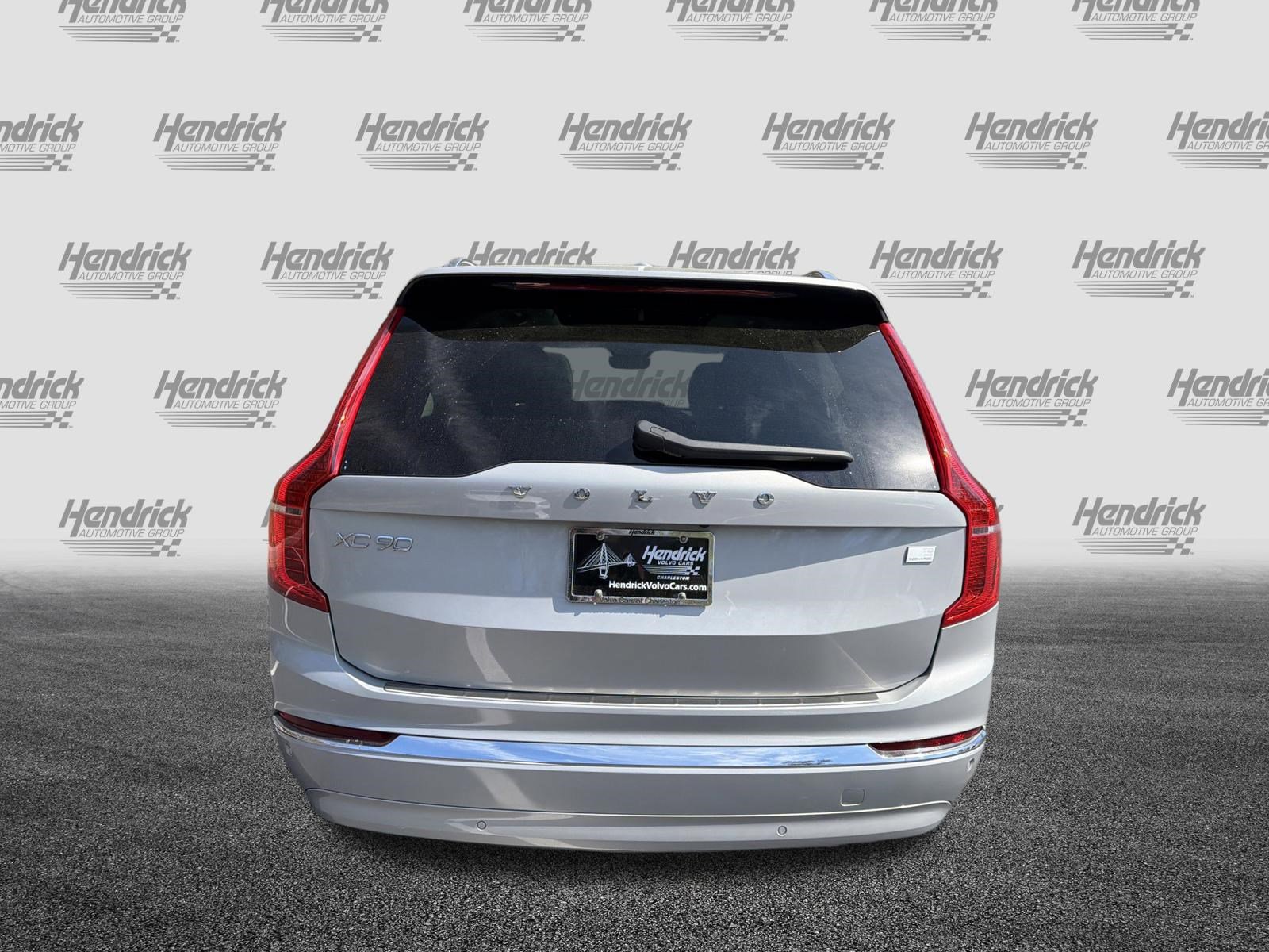 Certified 2023 Volvo XC90 T8 Ultimate w/ Protection Package image 9