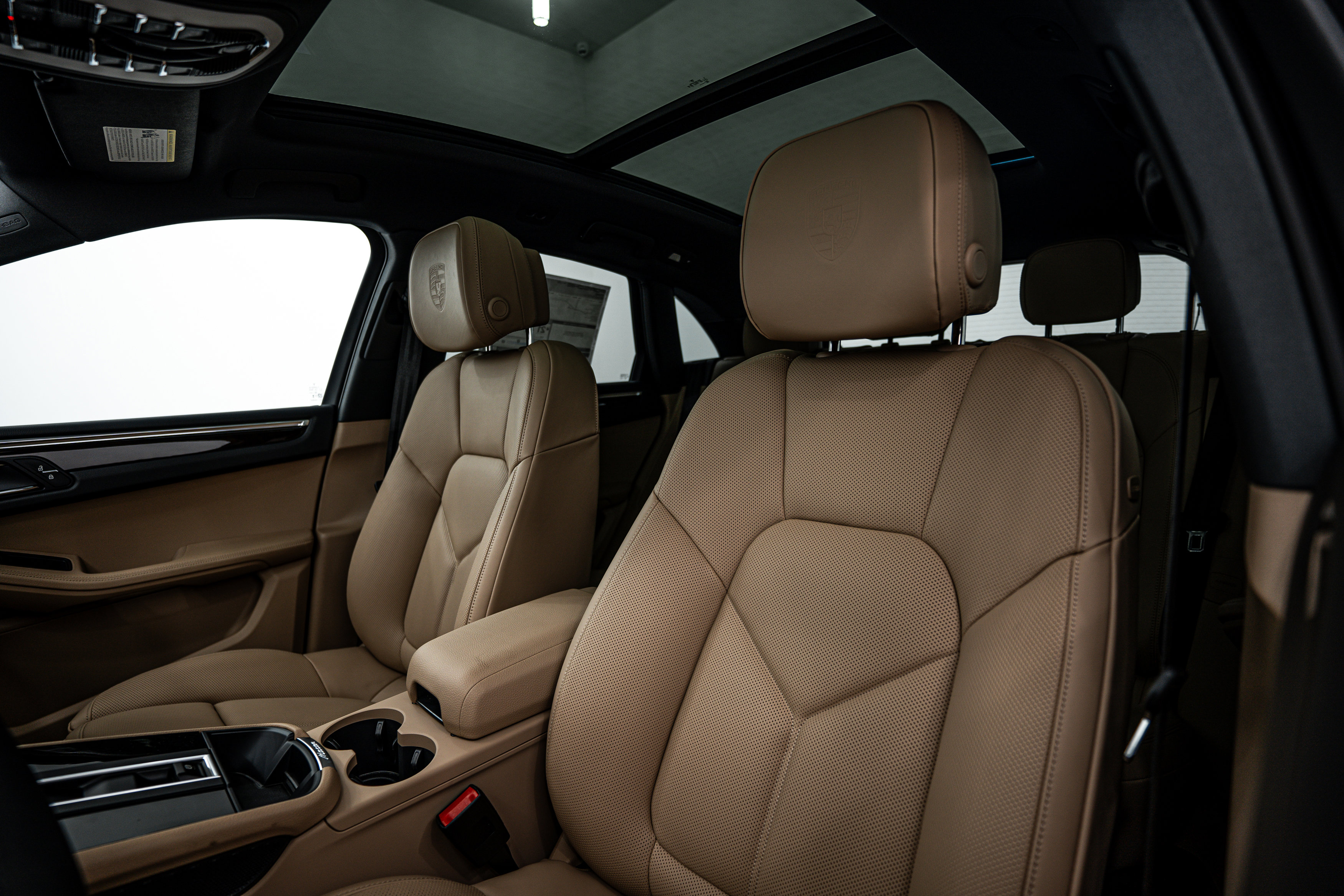 New 2025 Porsche Macan image 20