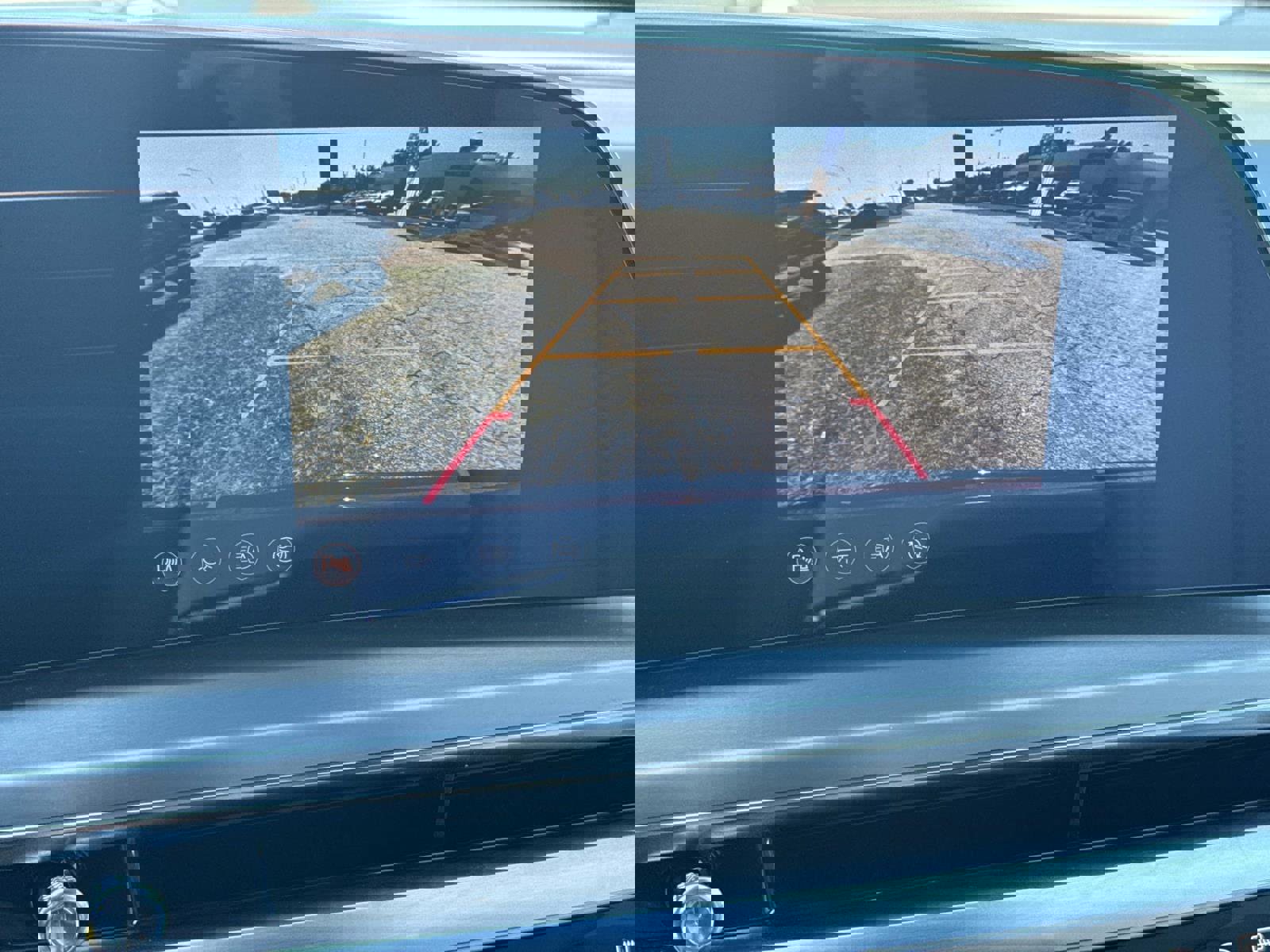 New 2025 Cadillac Lyriq Sport image 25