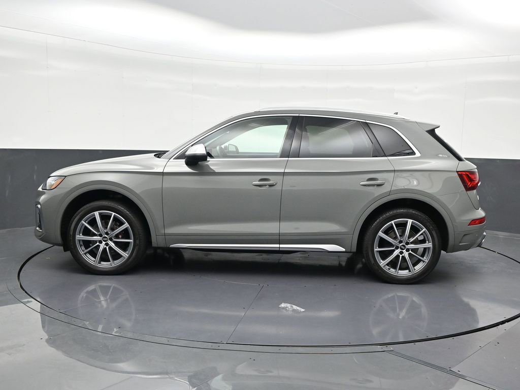 Used 2021 Audi SQ5 Premium Plus w/ Premium Plus Package AWD/4WD image 2