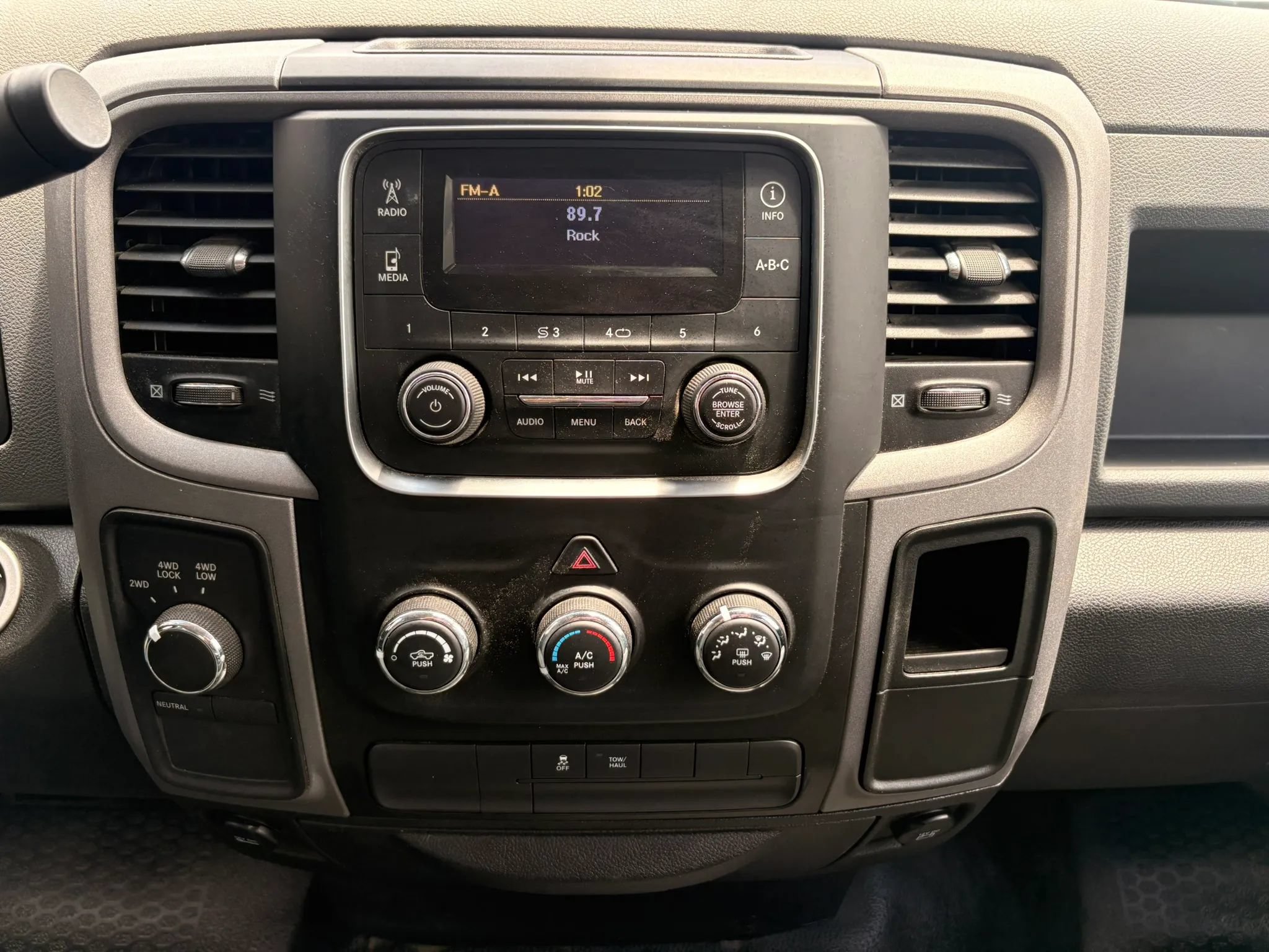 Used 2015 RAM 1500 Tradesman w/ Popular Equipment Group AWD/4WD image 18