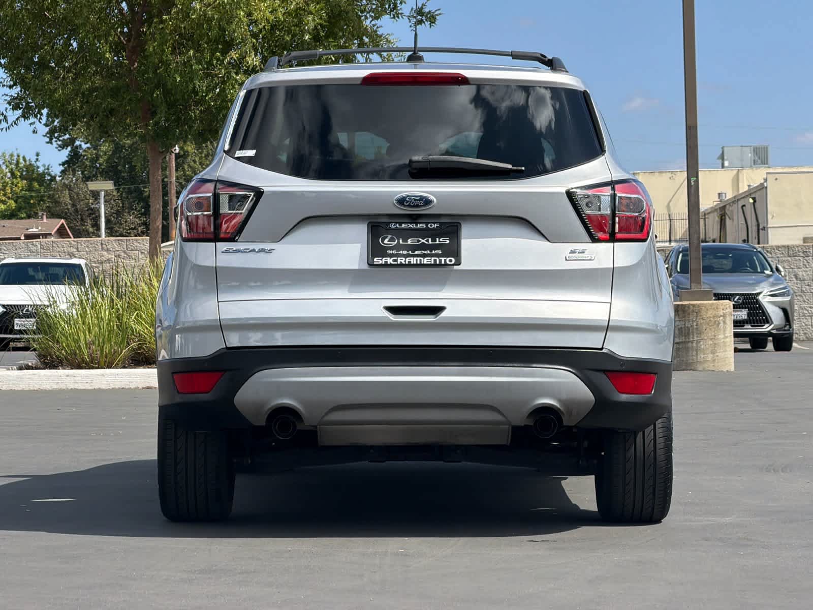 Used 2017 Ford Escape SE w/ Equipment Group 201A FWD image 7