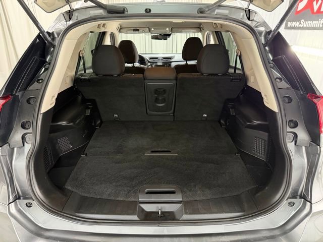 Used 2019 Nissan Rogue S w/ Special Edition Package image 9