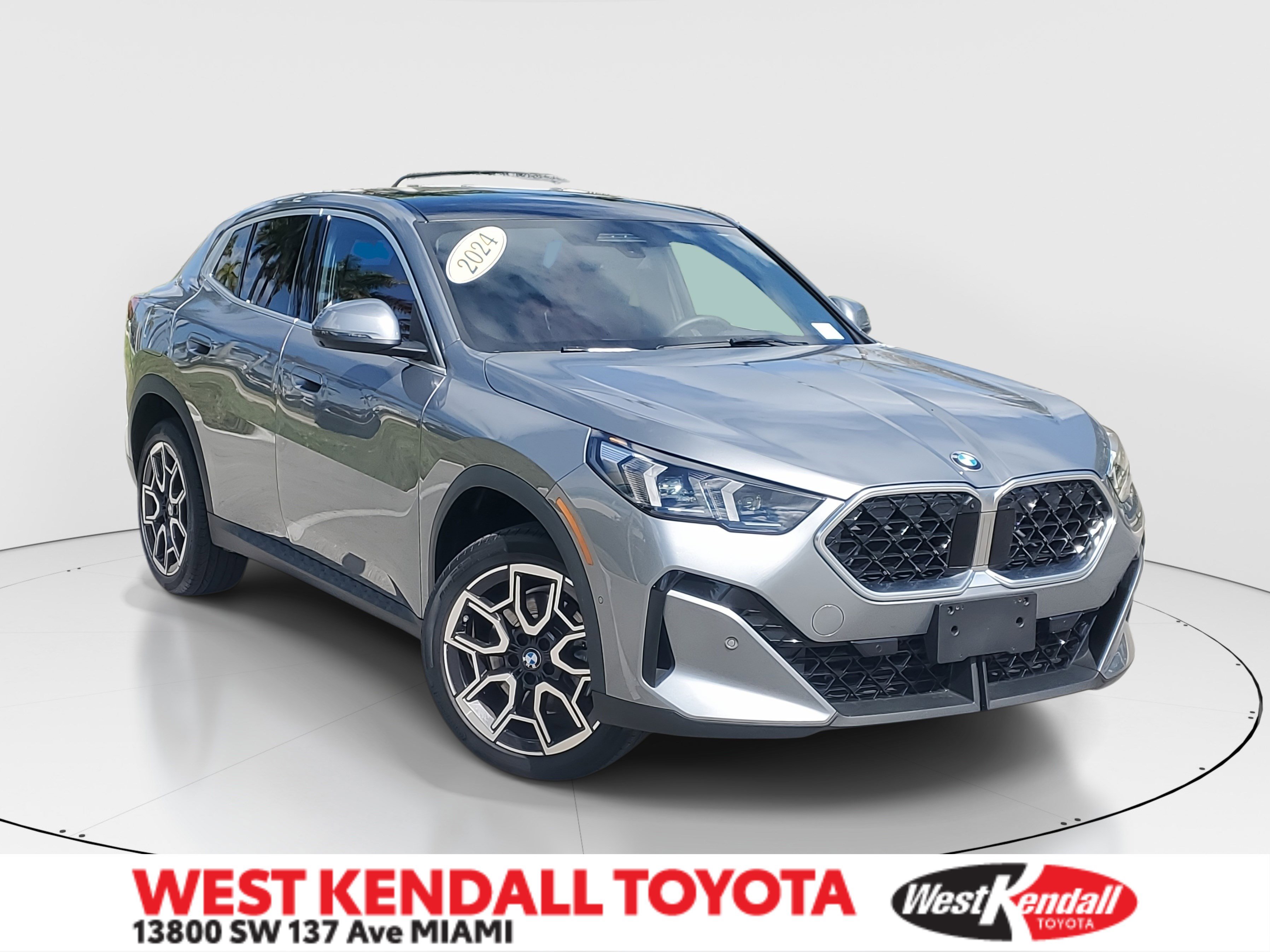Used 2024 BMW X2 xDrive28i w/ Premium Package