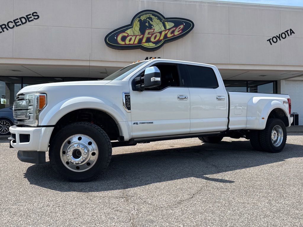 Used 2017 Ford F450 Platinum w/ Platinum Ultimate Package AWD/4WD image 26