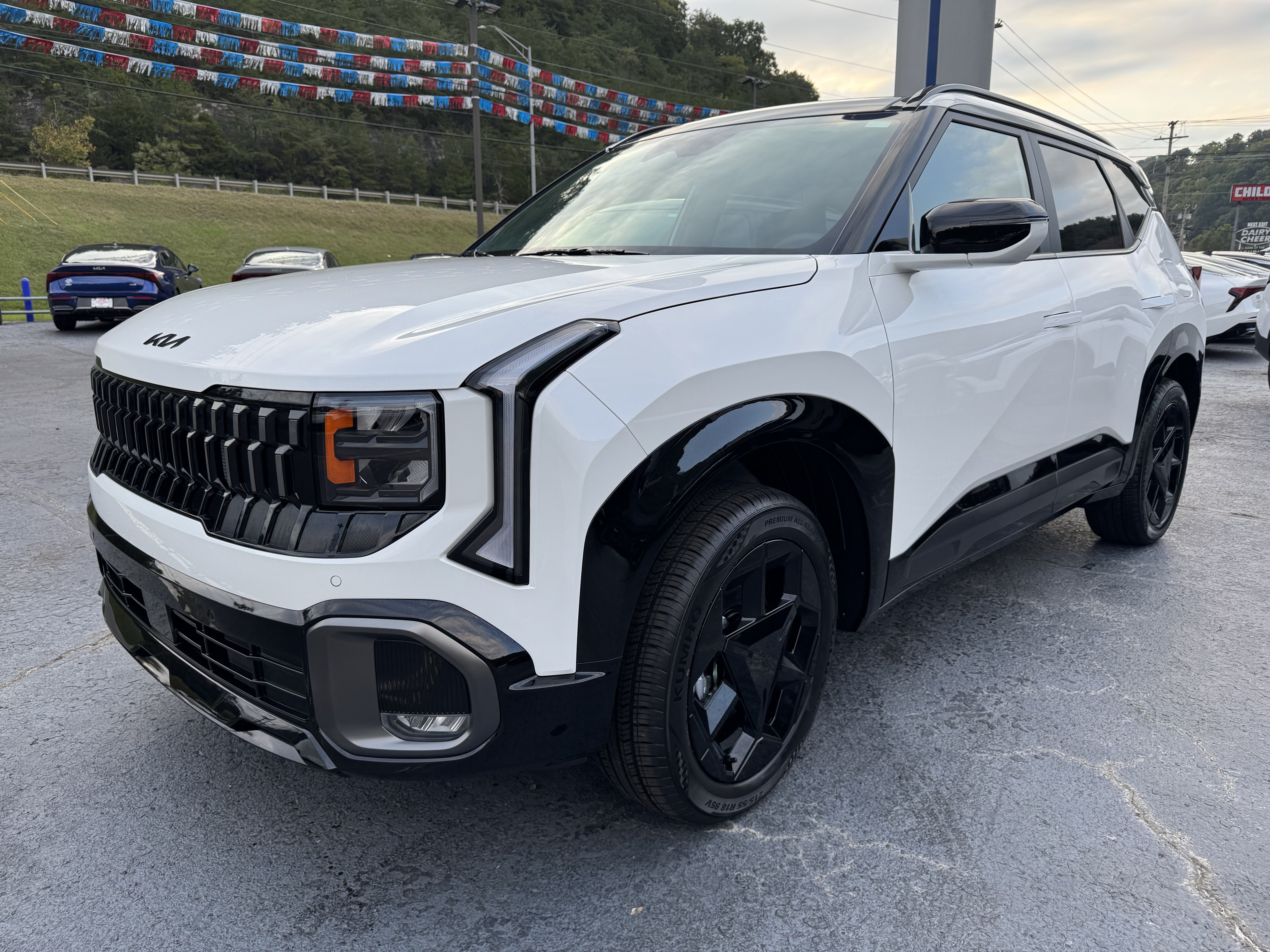 New 2027 Kia Seltos X-Line S AWD/4WD image 3