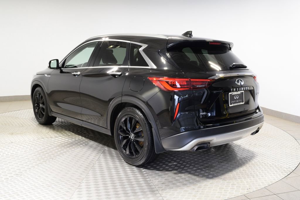 Used 2019 INFINITI QX50 Essential w/ Premium Heat Package AWD/4WD image 5