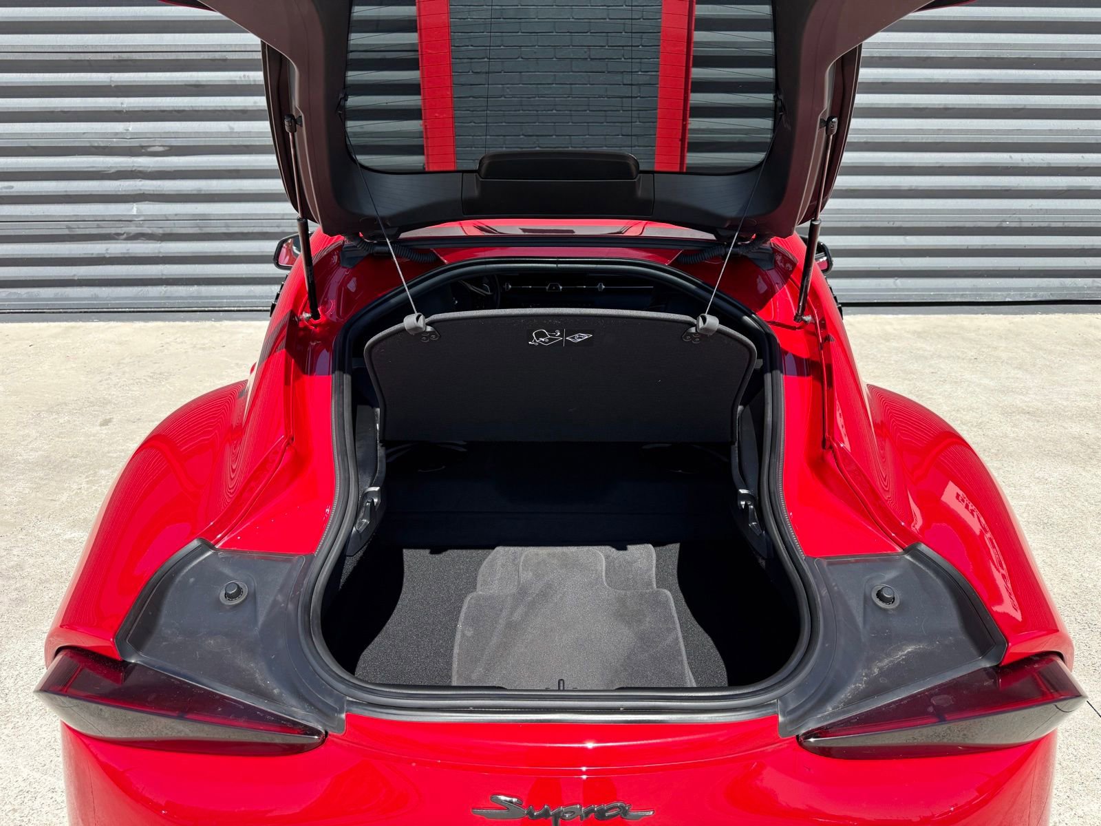 Used 2025 Toyota Supra RWD image 17