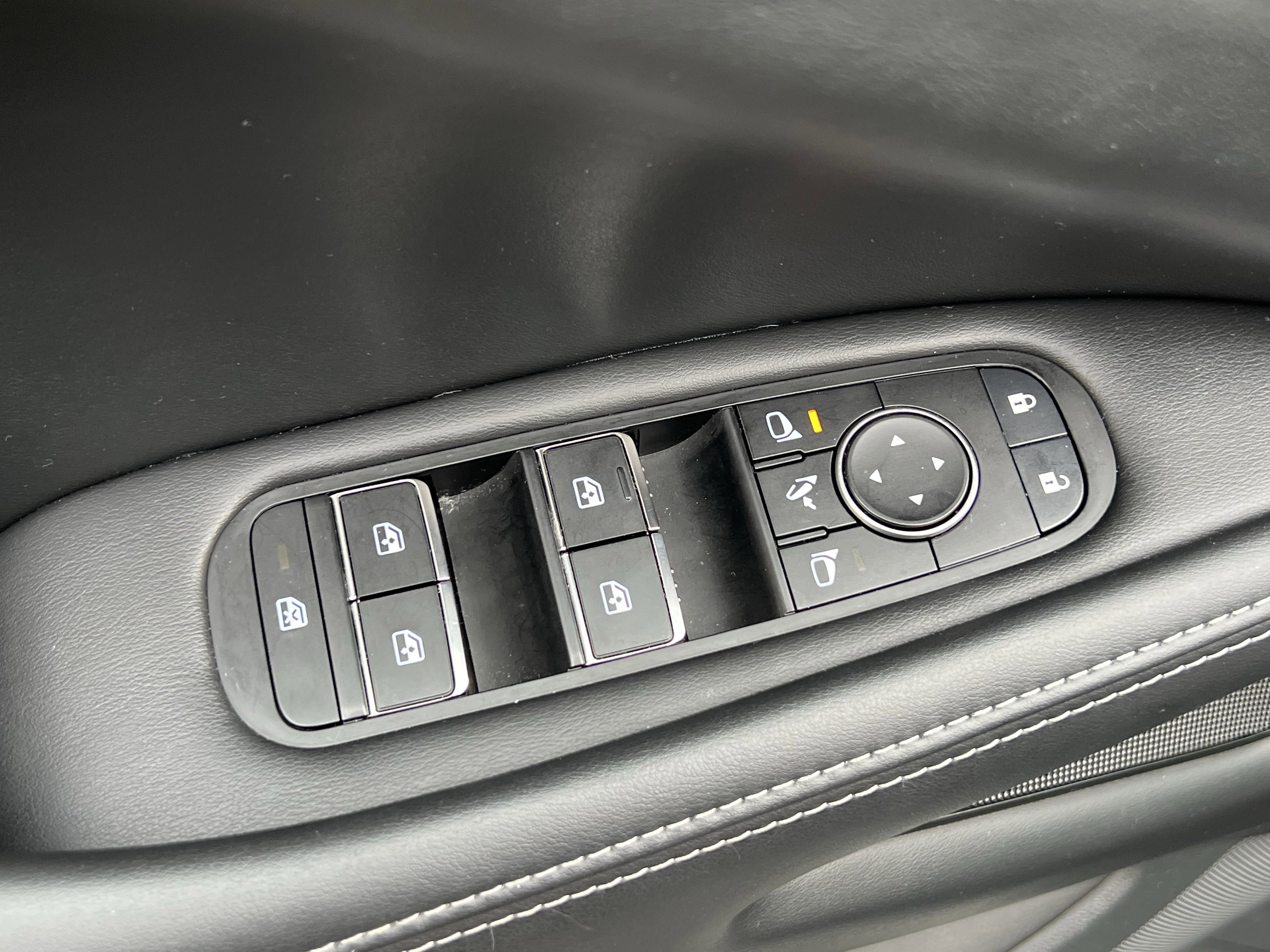 Used 2023 INFINITI QX60 Luxe image 15