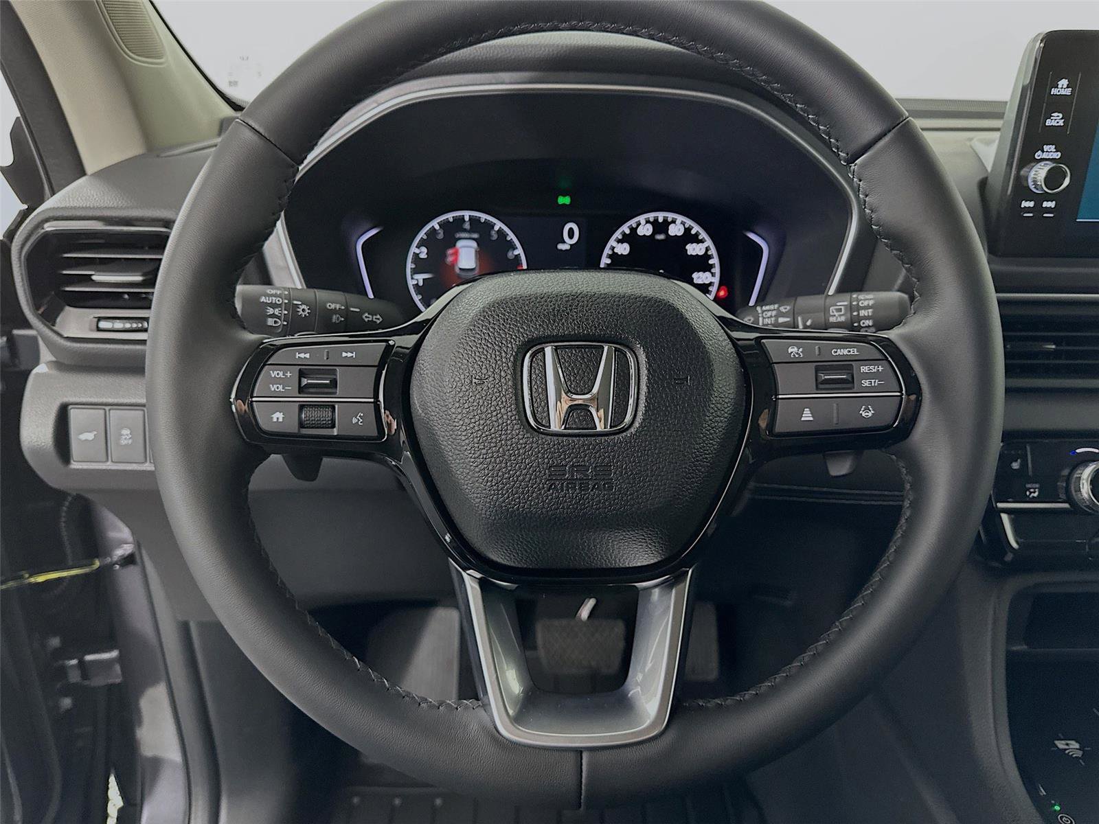 New 2025 Honda Pilot EX-L image 12