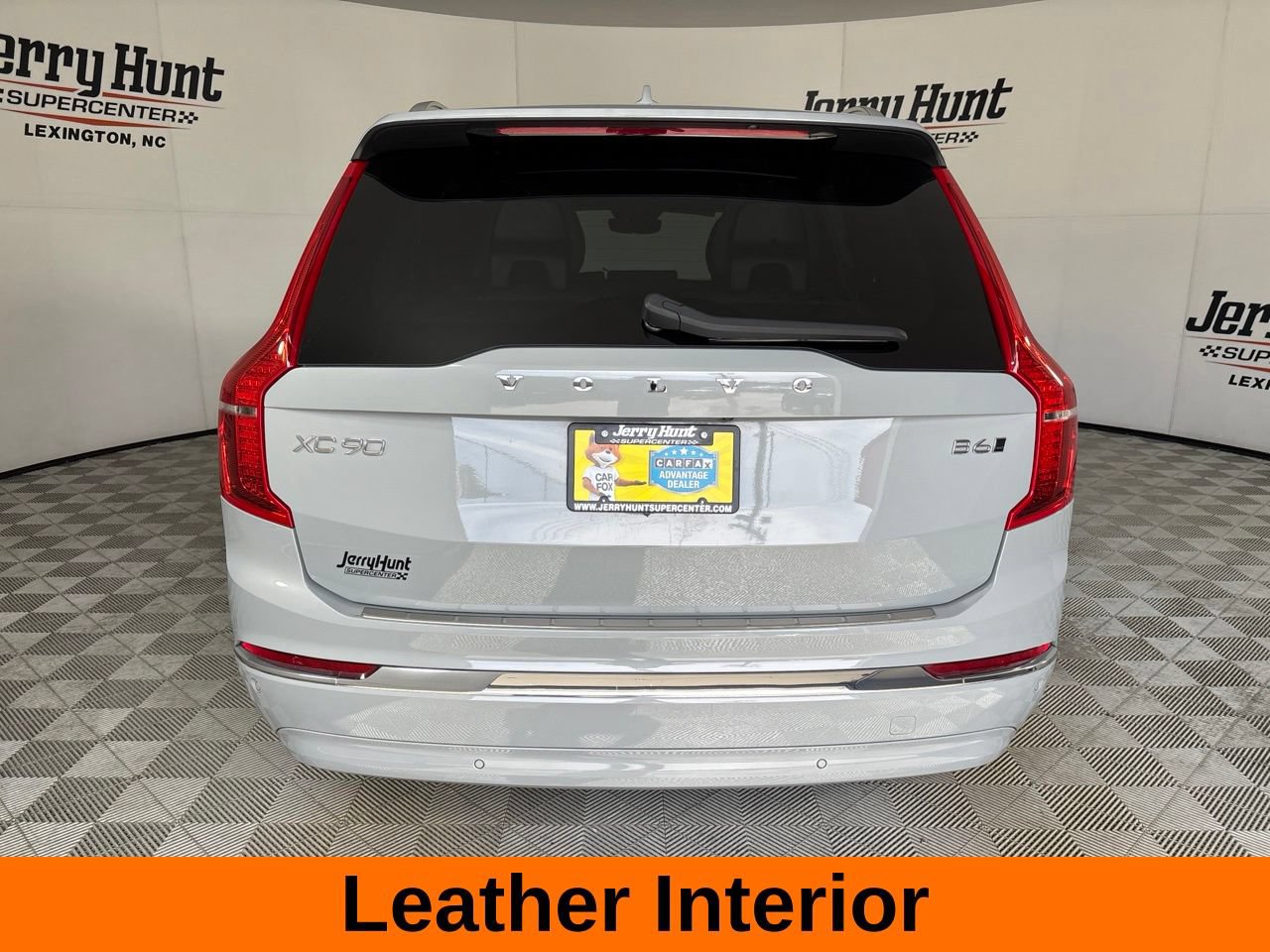 Used 2024 Volvo XC90 B6 Ultimate w/ Protection Package Premier AWD/4WD image 6