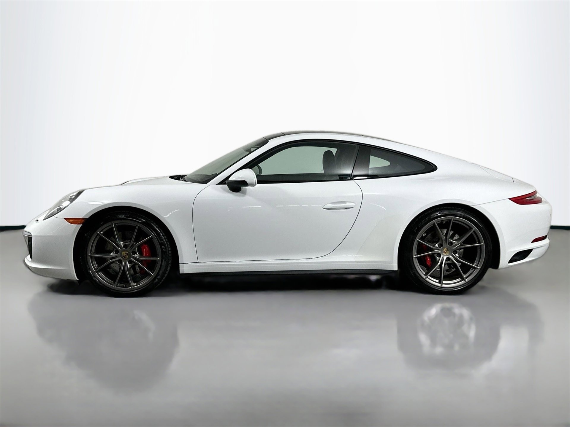 Certified 2017 Porsche 911 Carrera 4S image 2