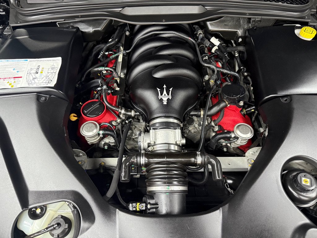 Used 2018 Maserati GranTurismo Sport RWD image 24