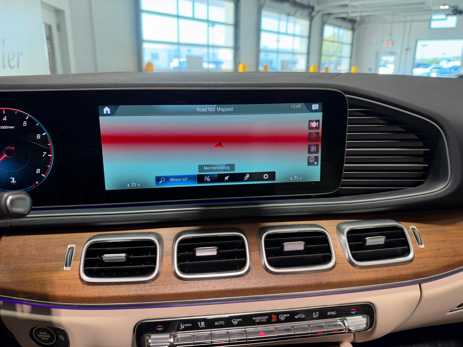 Certified 2021 Mercedes-Benz GLE 350 4MATIC image 9