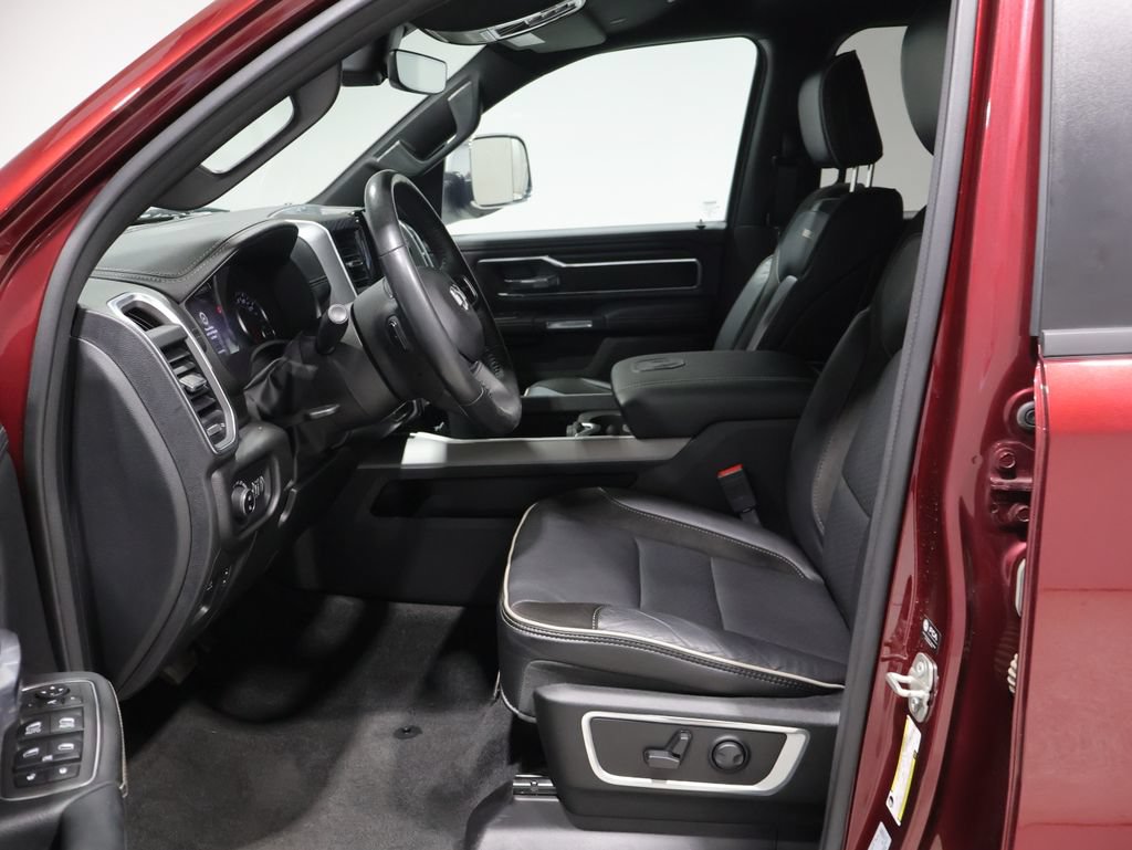 Used 2023 RAM 1500 Laramie AWD/4WD image 12