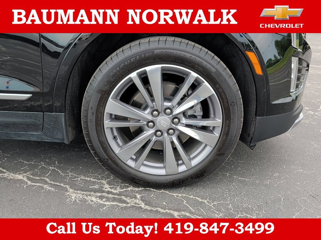 Used 2025 Cadillac XT5 Premium Luxury AWD/4WD image 10