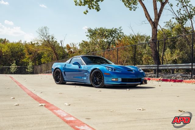 Used 2010 Chevrolet Corvette ZR1 w/ Preferred Equipment Group RWD image 13
