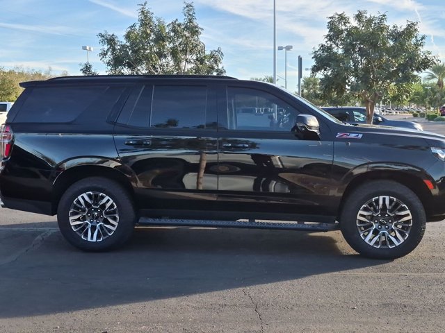 Used 2022 Chevrolet Tahoe Z71 w/ Off-Road Capability Package AWD/4WD image 4