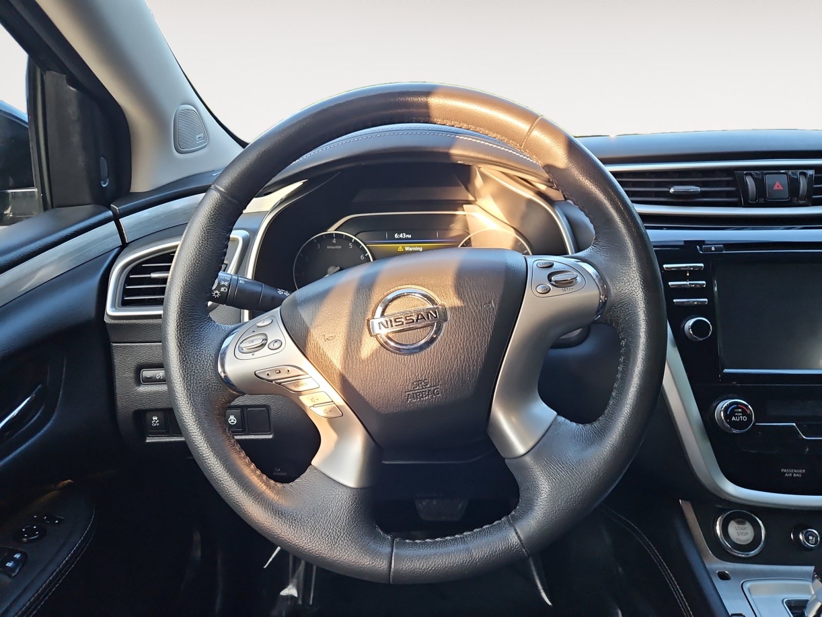 Used 2015 Nissan Murano Platinum w/ Cargo Package w/Cover AWD/4WD image 12