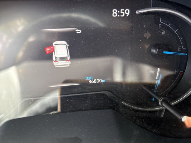 Used 2025 Toyota RAV4 LE AWD/4WD image 34
