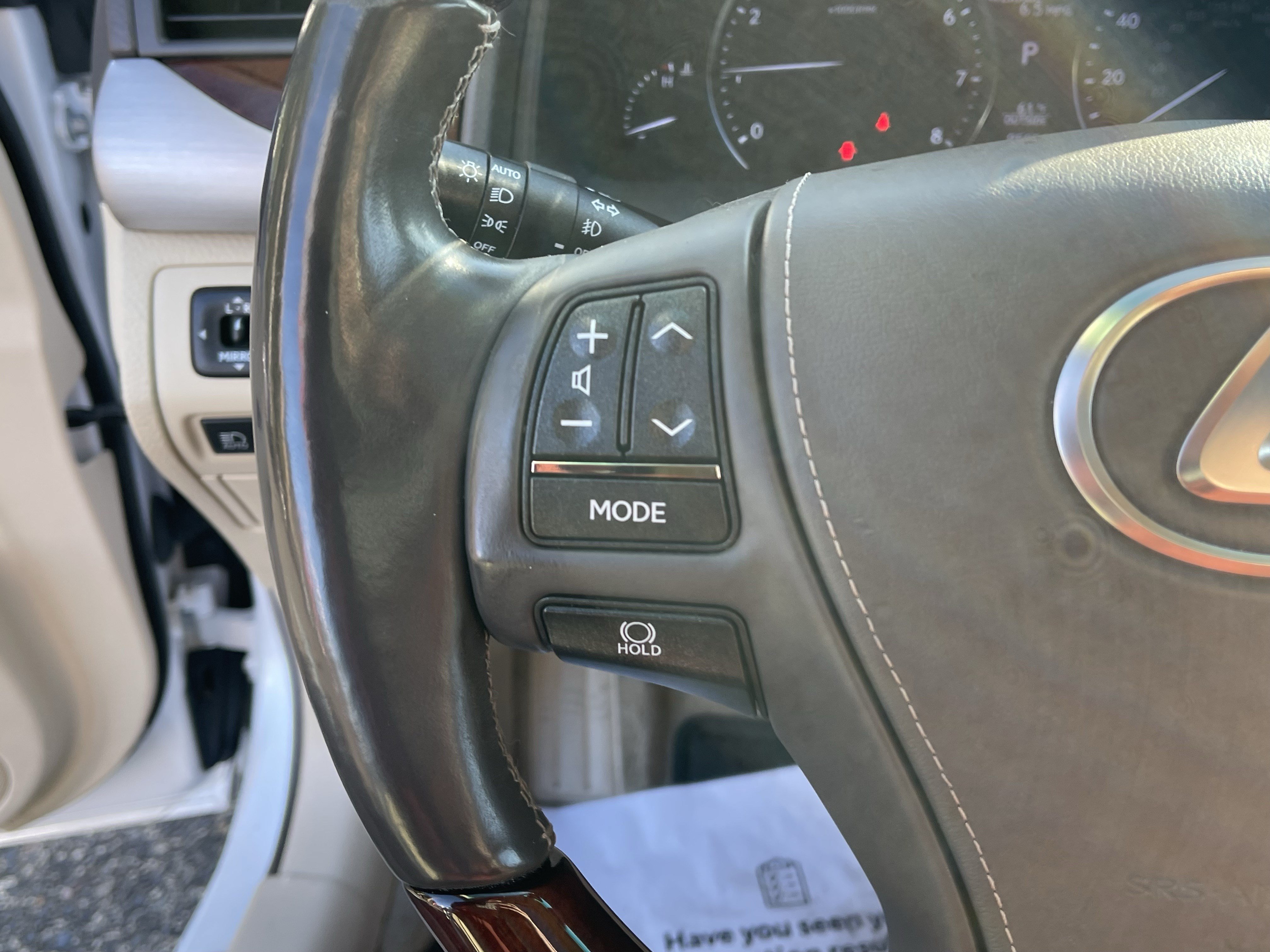 Used 2016 Lexus LS 460 AWD w/ Comfort Package image 21