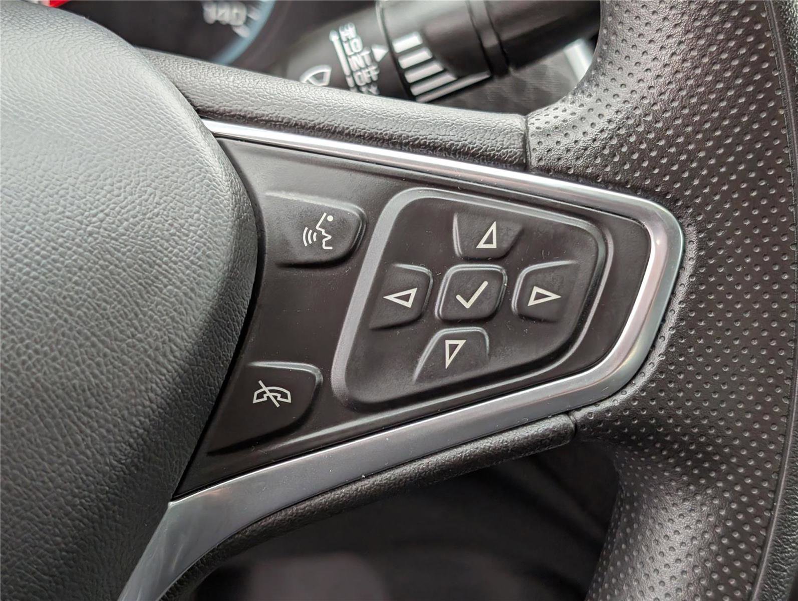 Used 2023 Chevrolet Malibu LT image 23