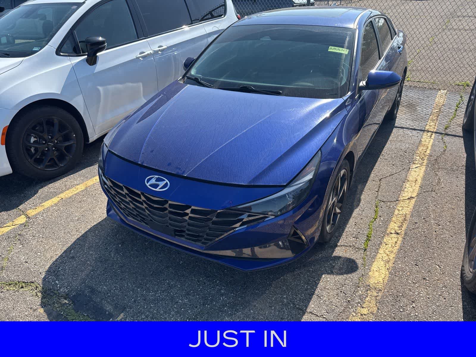 Used 2023 Hyundai Elantra Limited FWD image 1