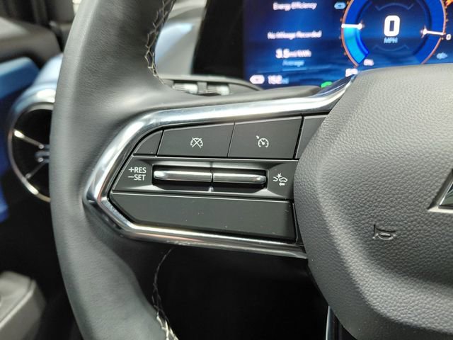 Used 2025 Chevrolet Equinox EV LT w/ Convenience Package image 44