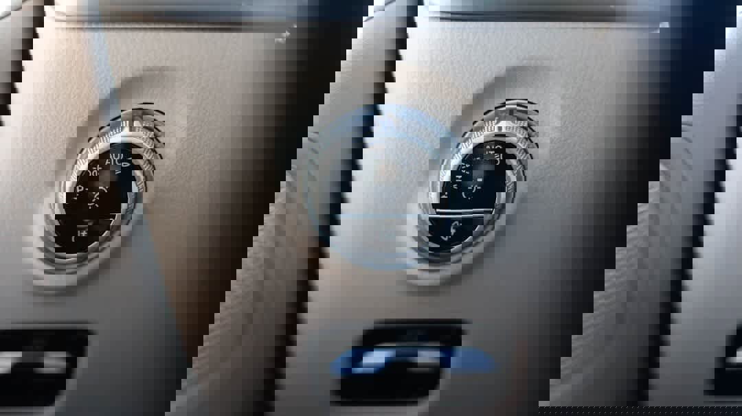 Certified 2025 Mercedes-Benz C 300 4MATIC Sedan image 25