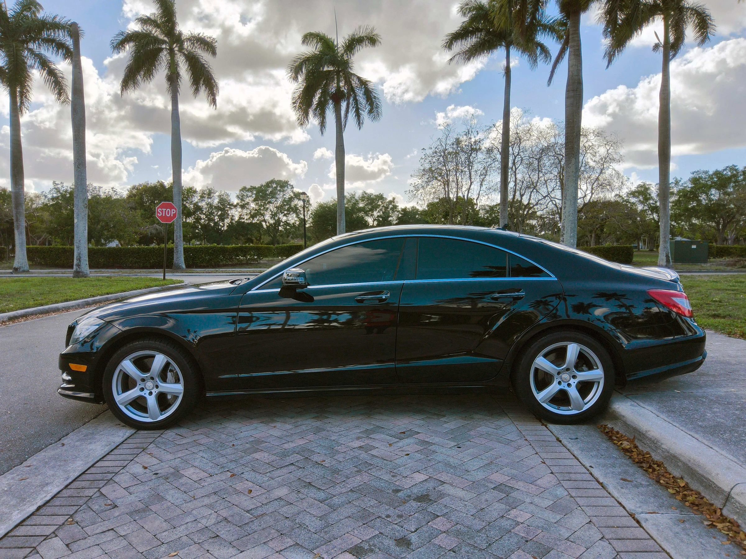Used 2013 Mercedes-Benz CLS 550 4MATIC image 16