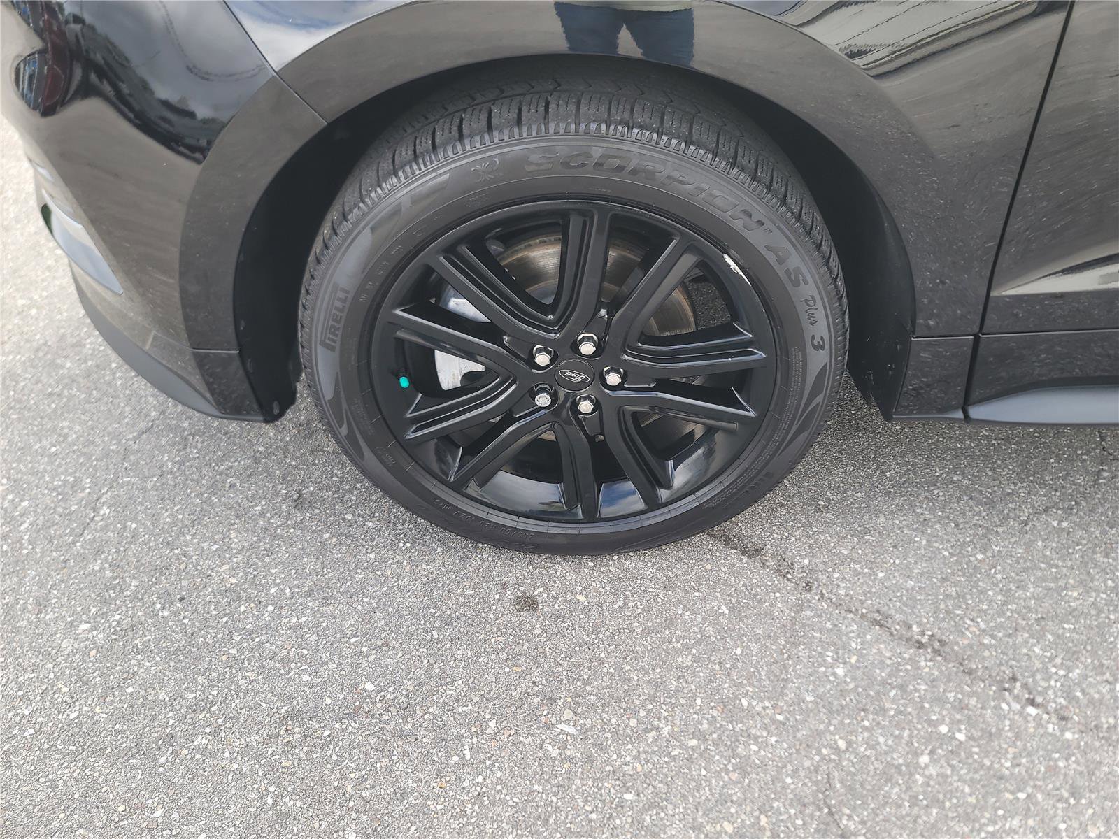 Used 2021 Ford Edge ST-Line image 10