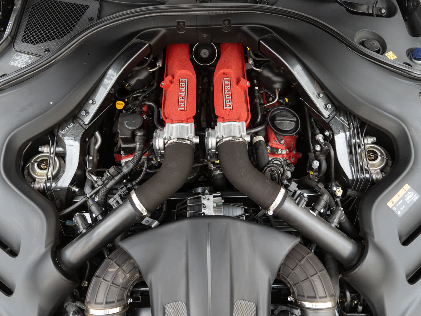 Certified 2021 Ferrari Roma RWD image 29