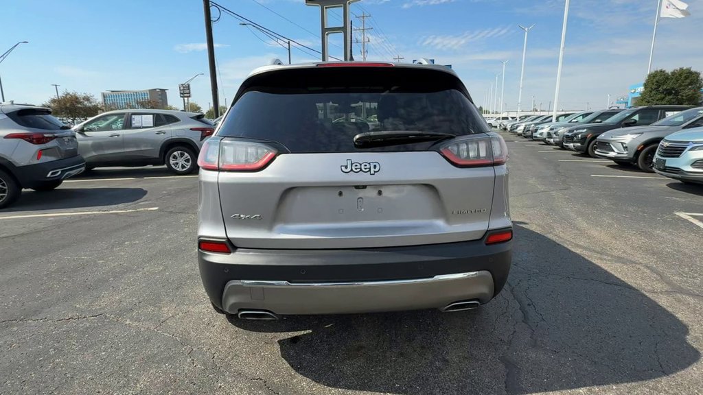 Used 2019 Jeep Cherokee Limited AWD/4WD image 7