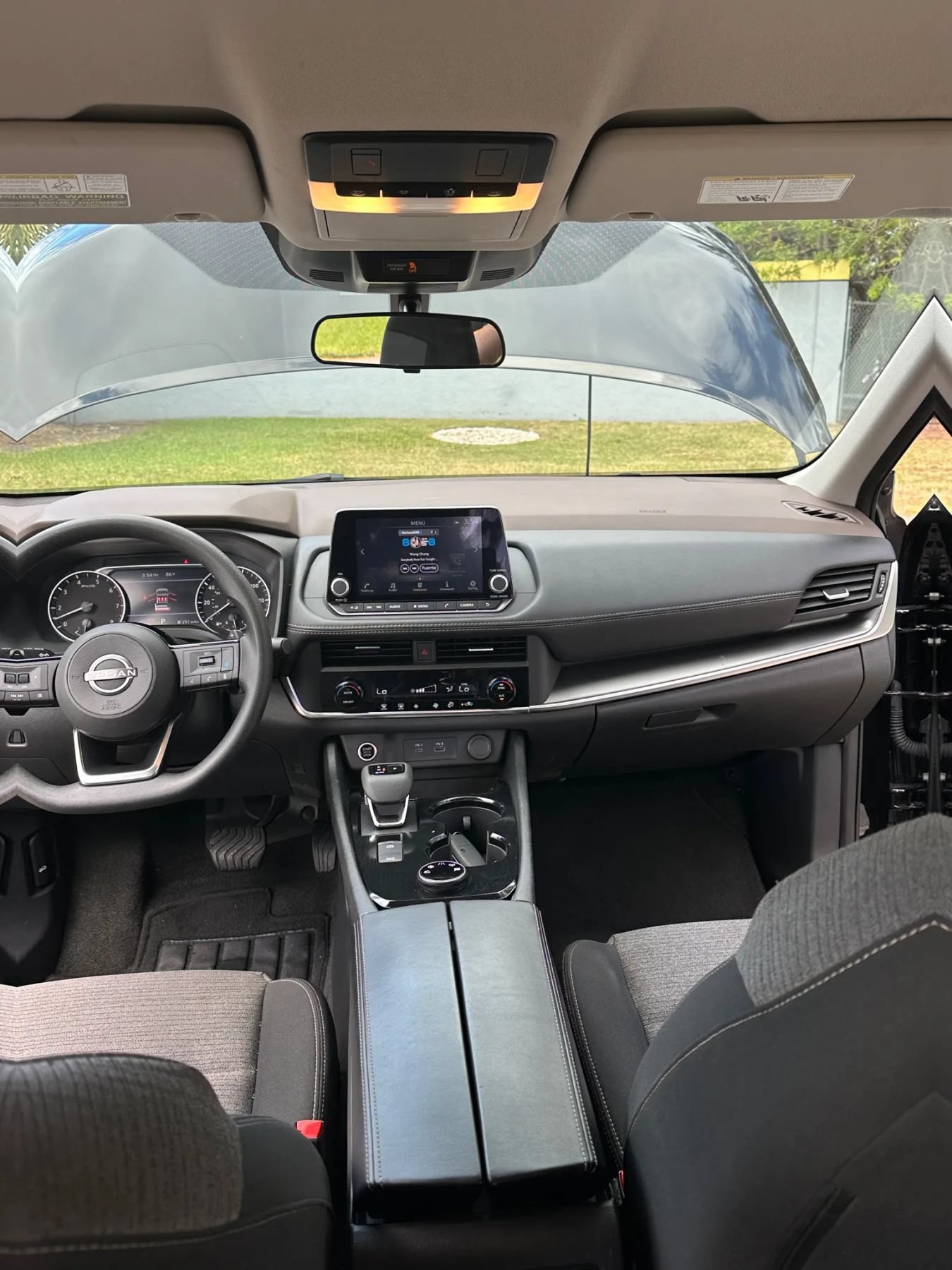 Used 2023 Nissan Rogue SV AWD/4WD image 45