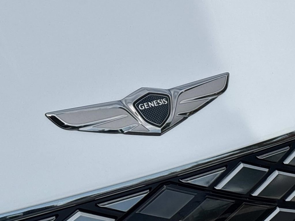 Used 2024 Genesis G80 image 26