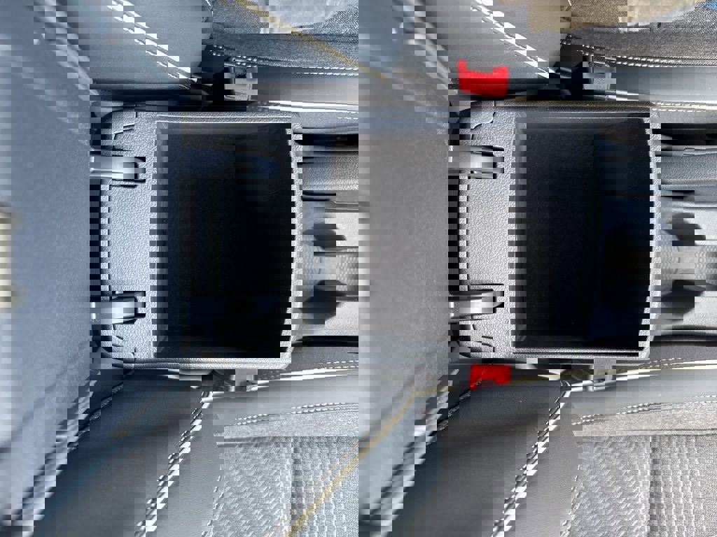 Used 2020 Hyundai Venue image 22